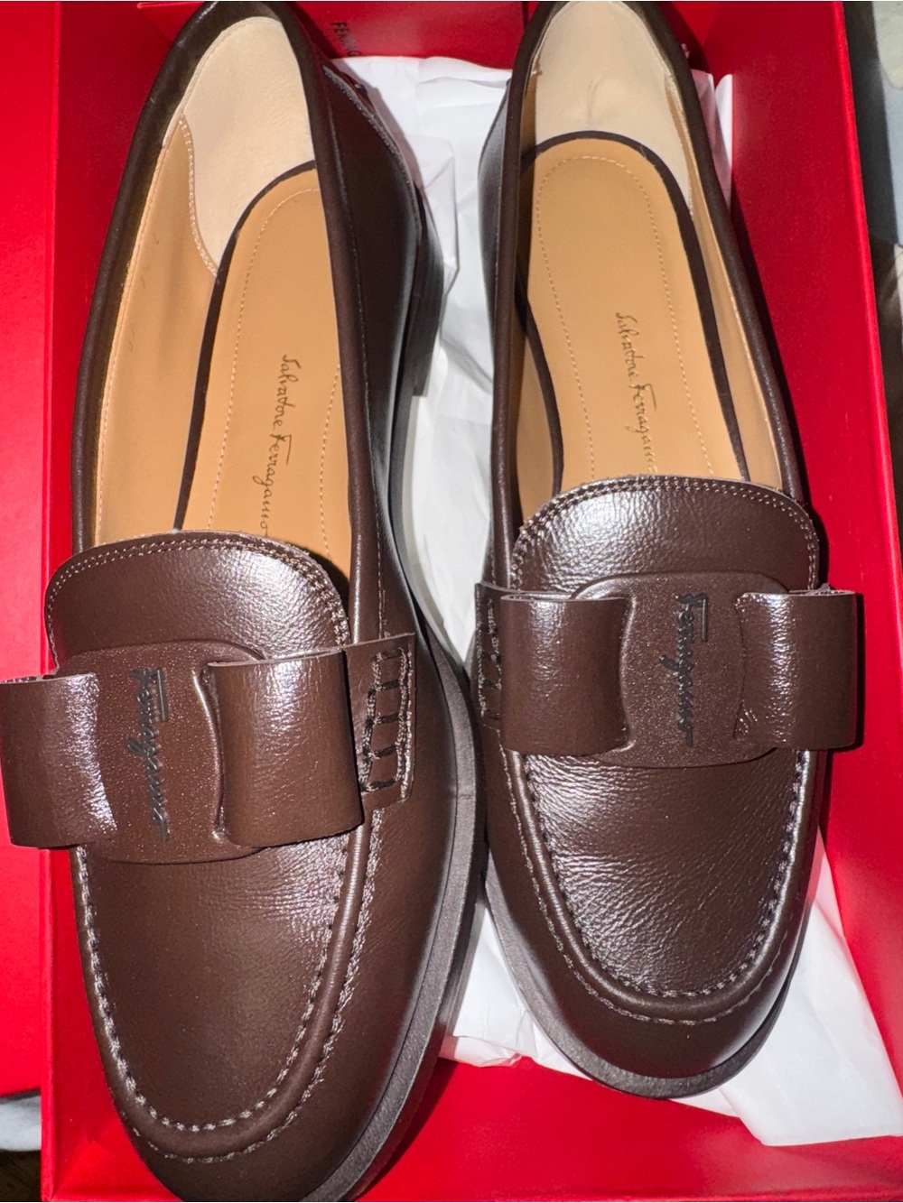 Salvatore Ferragamo Vara bow loafer women